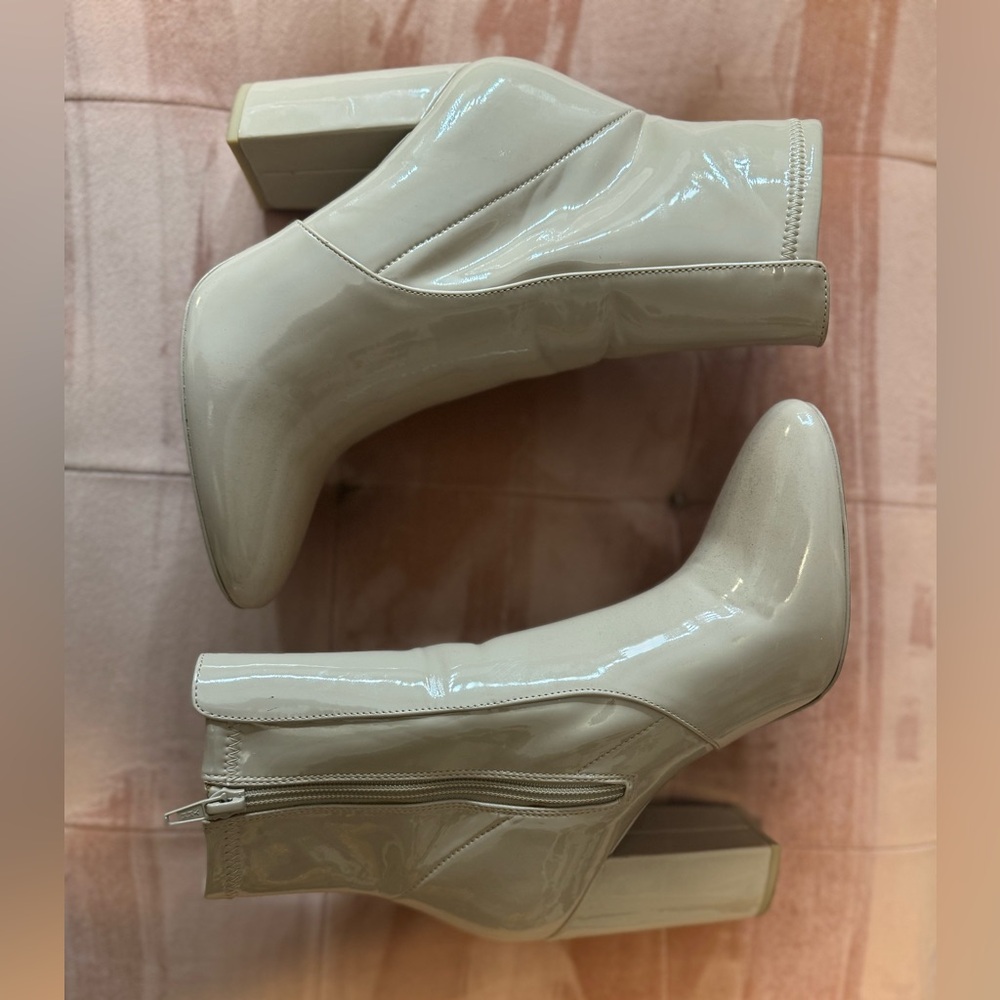 Aldo Patent leather Booties